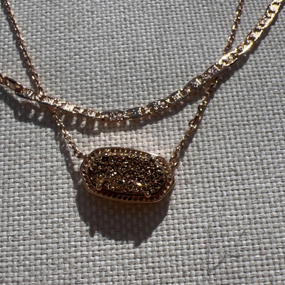 Kendra Scott Necklace - Picture 4 of 4